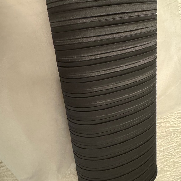 New couture black satin evening clutch with chain - Picture 3 of 5